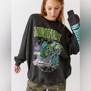 Urban Outfitters Soundgarden Crewneck Sweatshirt
